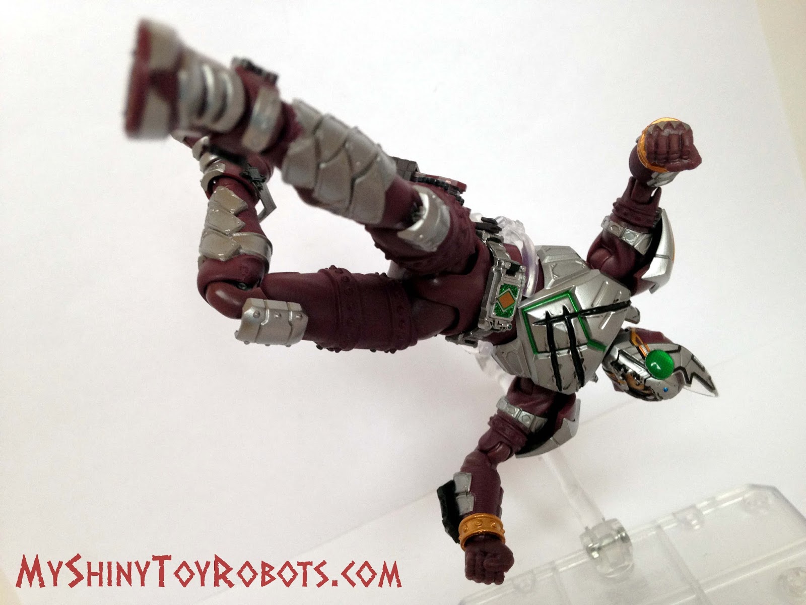 My Shiny Toy Robots: Toybox REVIEW: S.H. Figuarts Kamen